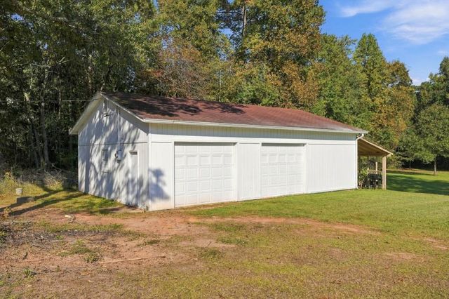 8736 Camp Road, Winston, GA 30187
