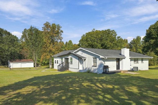 8736 Camp Road, Winston, GA 30187