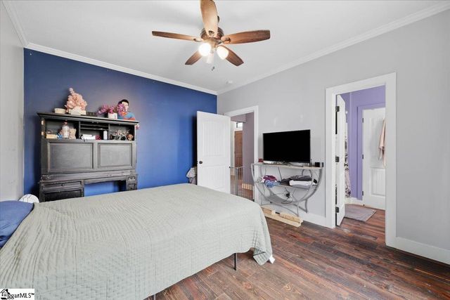 1601 E Saluda Lake Road, Greenville, SC 29611