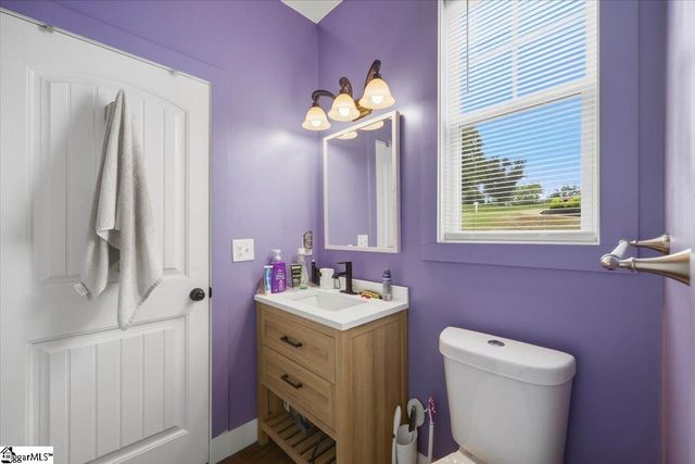 1601 E Saluda Lake Road, Greenville, SC 29611