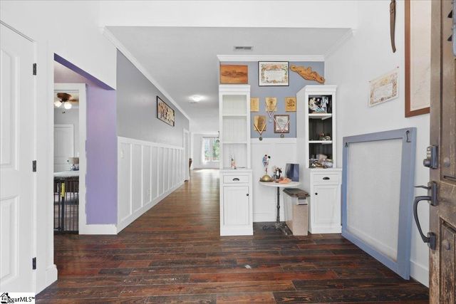 1601 E Saluda Lake Road, Greenville, SC 29611