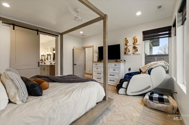 2250 Steichen Way, Meridian, ID 83642