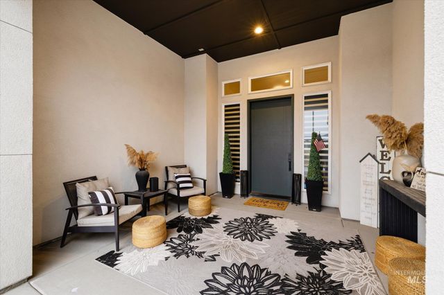 2250 Steichen Way, Meridian, ID 83642