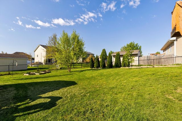 1208 SW 4th Street, Grimes, IA 50111