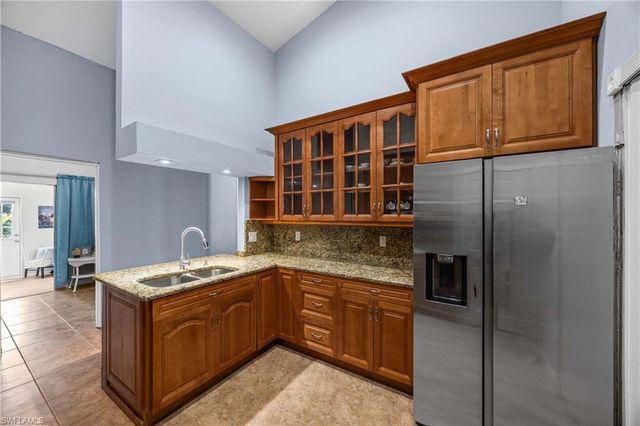 360 18th ST NE, Naples, FL 34120