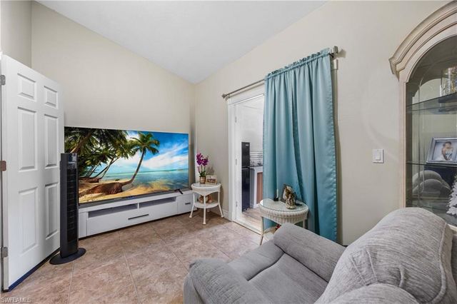 360 18th ST NE, Naples, FL 34120