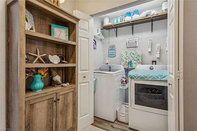 113 Vivian CT, Yorktown, VA 23690