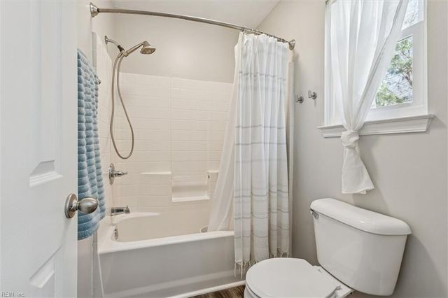 113 Vivian CT, Yorktown, VA 23690