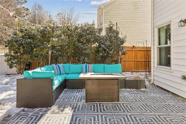 113 Vivian CT, Yorktown, VA 23690