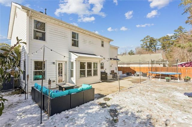 113 Vivian CT, Yorktown, VA 23690