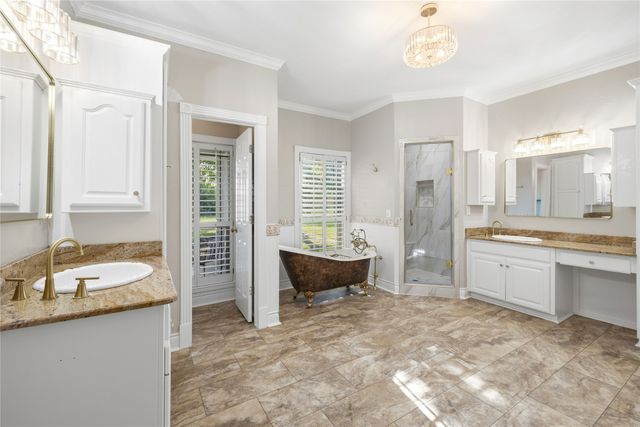 200 County Road 2130, Gainesville, TX 76240