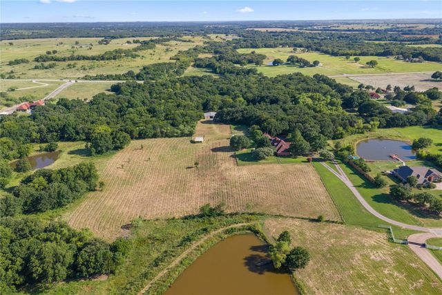 200 County Road 2130, Gainesville, TX 76240