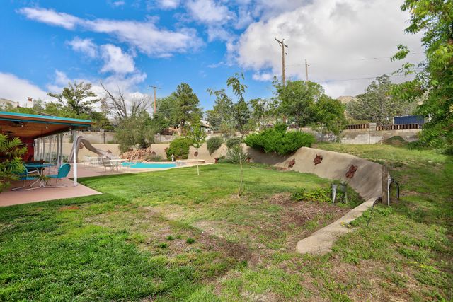 528 Turner Drive NE, Albuquerque, NM 87123