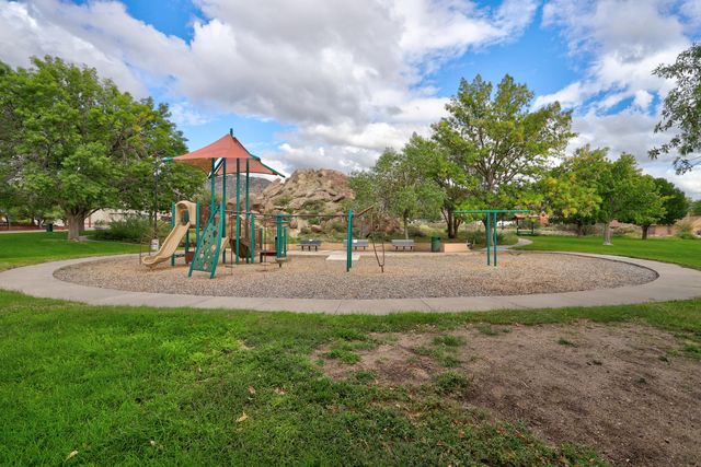 528 Turner Drive NE, Albuquerque, NM 87123
