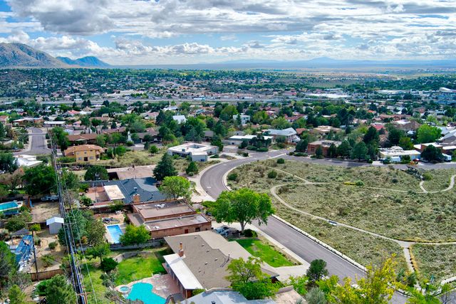 528 Turner Drive NE, Albuquerque, NM 87123