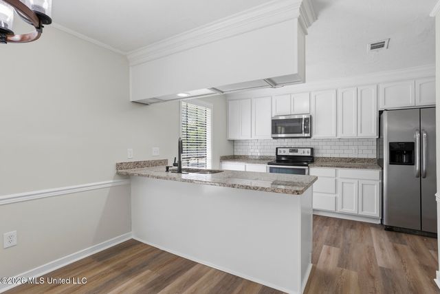 312 Helmsley Drive, Brandon, MS 39047