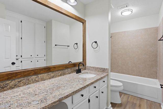 312 Helmsley Drive, Brandon, MS 39047