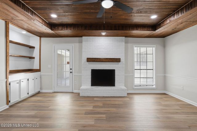 312 Helmsley Drive, Brandon, MS 39047