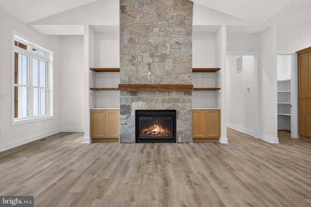 5355 HILLSIDE DR, Warrenton, VA 20187