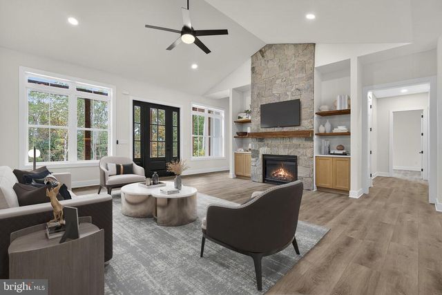 5355 HILLSIDE DR, Warrenton, VA 20187