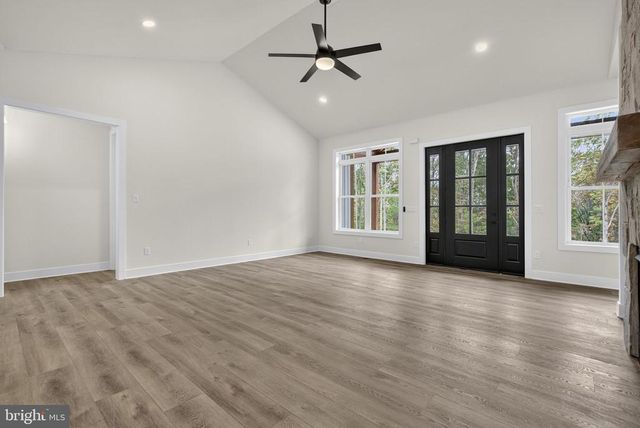 5355 HILLSIDE DR, Warrenton, VA 20187