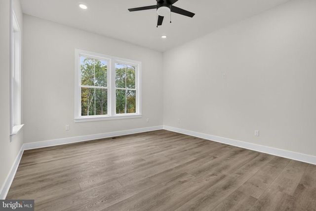 5355 HILLSIDE DR, Warrenton, VA 20187