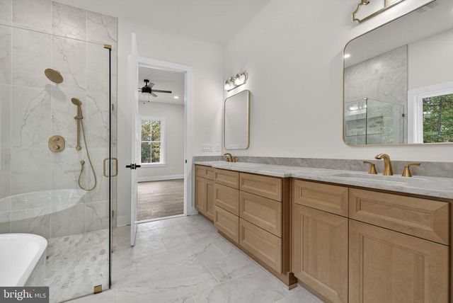 5355 HILLSIDE DR, Warrenton, VA 20187