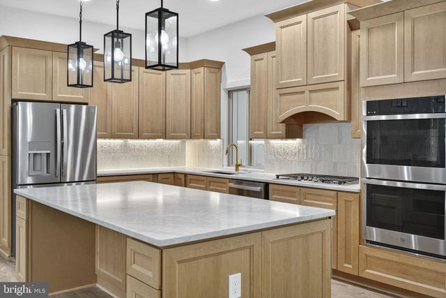 5355 HILLSIDE DR, Warrenton, VA 20187