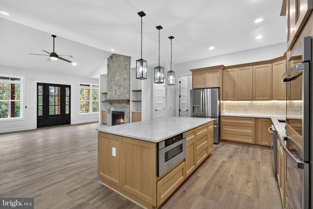 5355 HILLSIDE DR, Warrenton, VA 20187