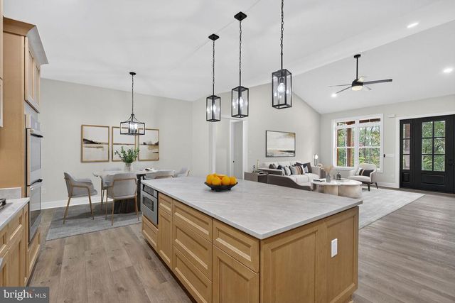 5355 HILLSIDE DR, Warrenton, VA 20187