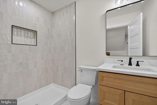 5355 HILLSIDE DR, Warrenton, VA 20187