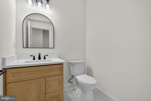 5355 HILLSIDE DR, Warrenton, VA 20187