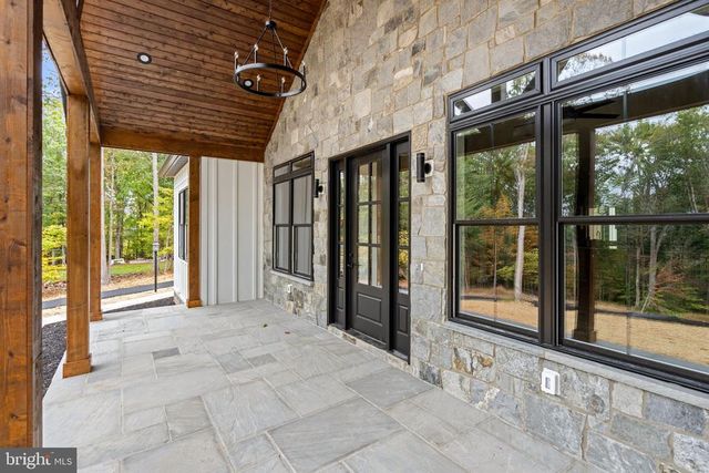 5355 HILLSIDE DR, Warrenton, VA 20187