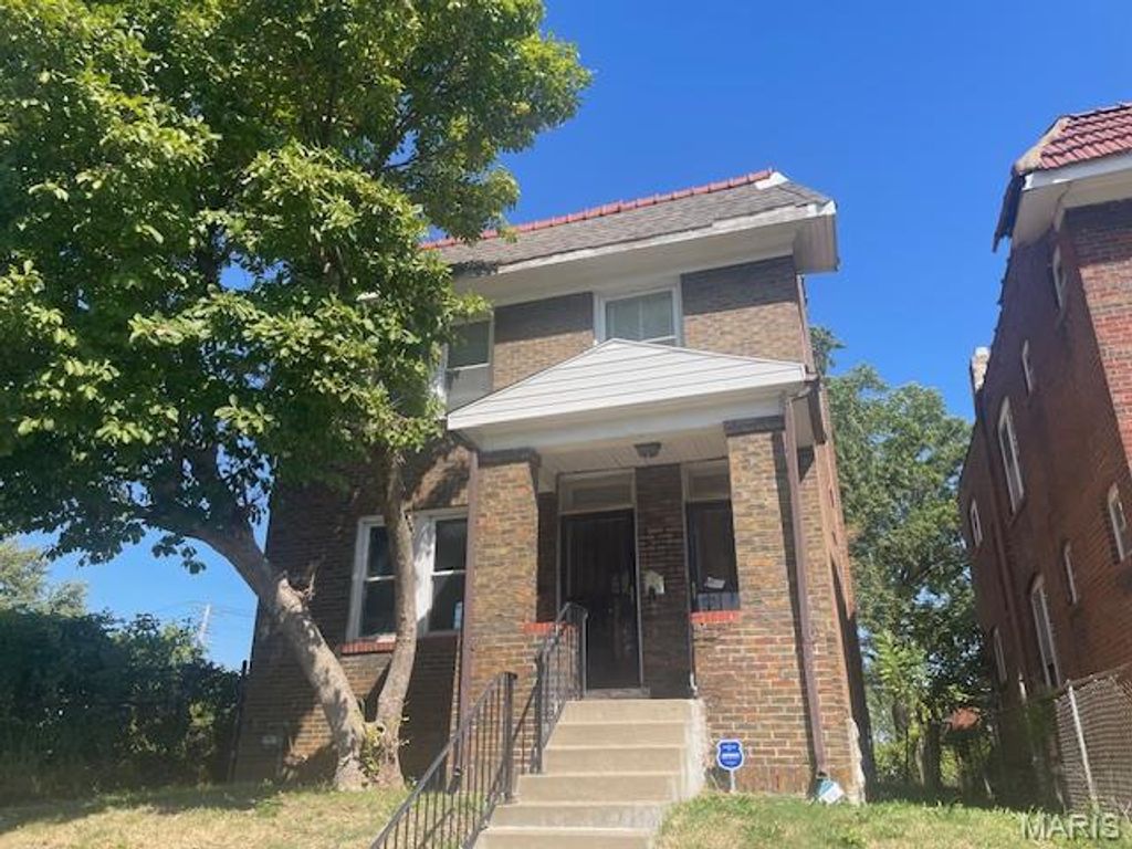 5929 Highland Avenue, St Louis, MO 63112