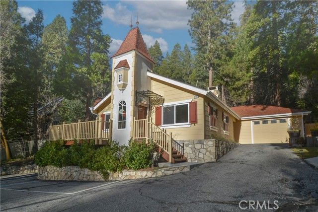 27162 State Highway 189, Blue Jay, CA 92317