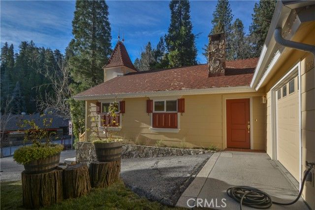 27162 State Highway 189, Blue Jay, CA 92317