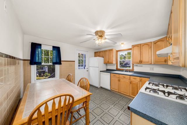394 Sutton St, North Andover, MA 01845