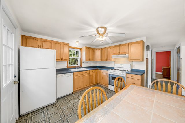 394 Sutton St, North Andover, MA 01845