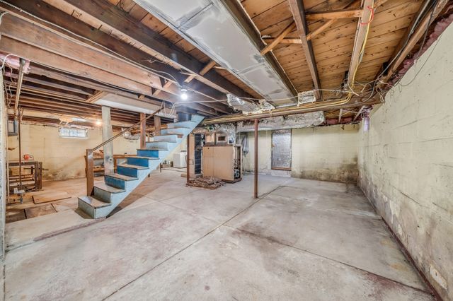 394 Sutton St, North Andover, MA 01845