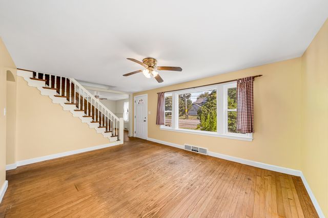 394 Sutton St, North Andover, MA 01845