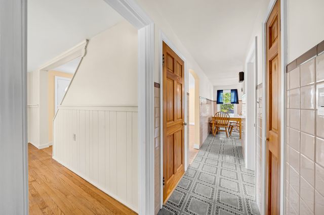 394 Sutton St, North Andover, MA 01845