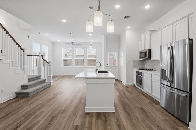 11404 Irish River Drive, Houston, TX 77047