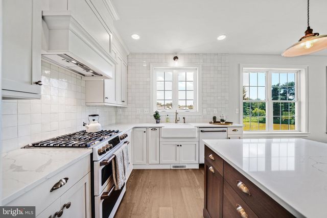 274 BEAUMONT DR, Oxford, PA 19363