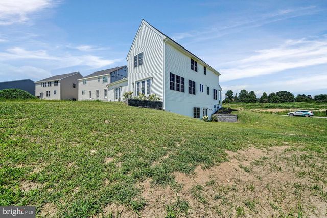 274 BEAUMONT DR, Oxford, PA 19363