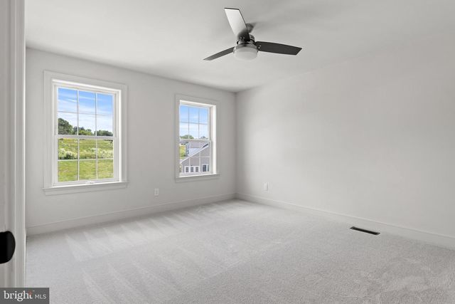 274 BEAUMONT DR, Oxford, PA 19363