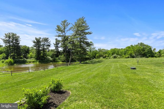 274 BEAUMONT DR, Oxford, PA 19363