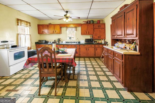 5408 Spring Street, Flowery Branch, GA 30542