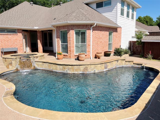 5908 Sandhill Circle, The Colony, TX 75056