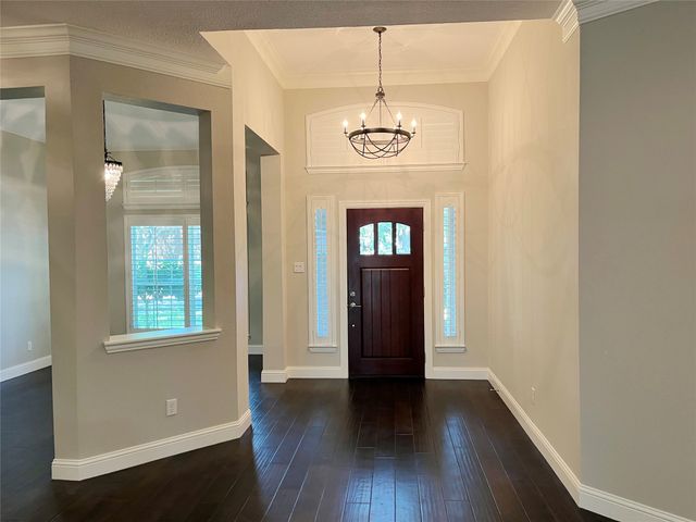 5908 Sandhill Circle, The Colony, TX 75056