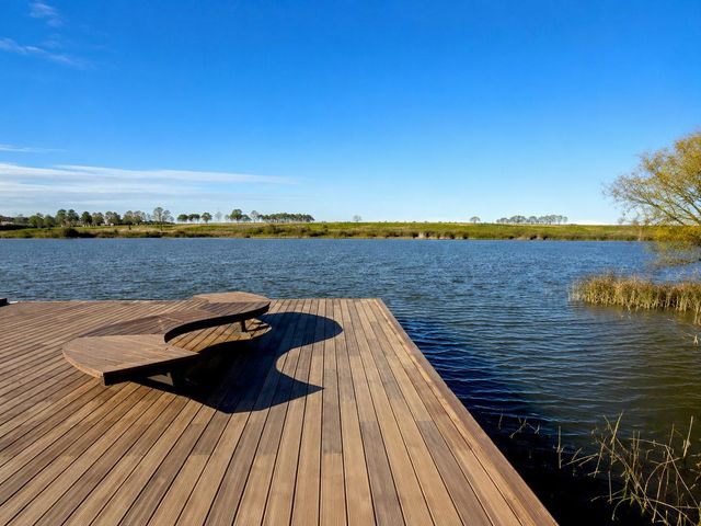 202 Tolcarne DR, Hutto, TX 78634
